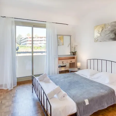 Nacre Furnished Flat *